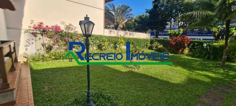 665 m² house with 5 bedrooms, 3 en-suites and 15 parking — photo 17