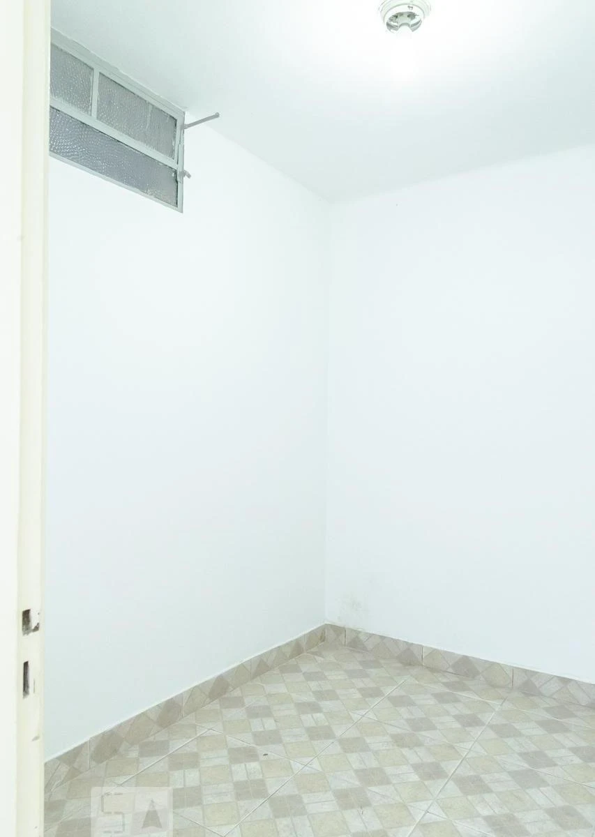 Rental house with 3 bedrooms and 267 m² — photo 32