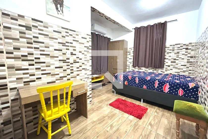 1-bedroom 30 m² apartment with 1 bathroom and no parking