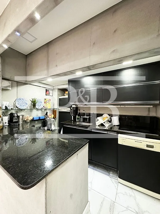 2-bedroom apartment with open-plan kitchen — photo 28