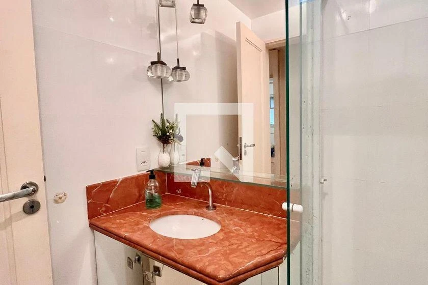Apartamento mobiliado com 3 quartos e 3 banheiros — photo 28