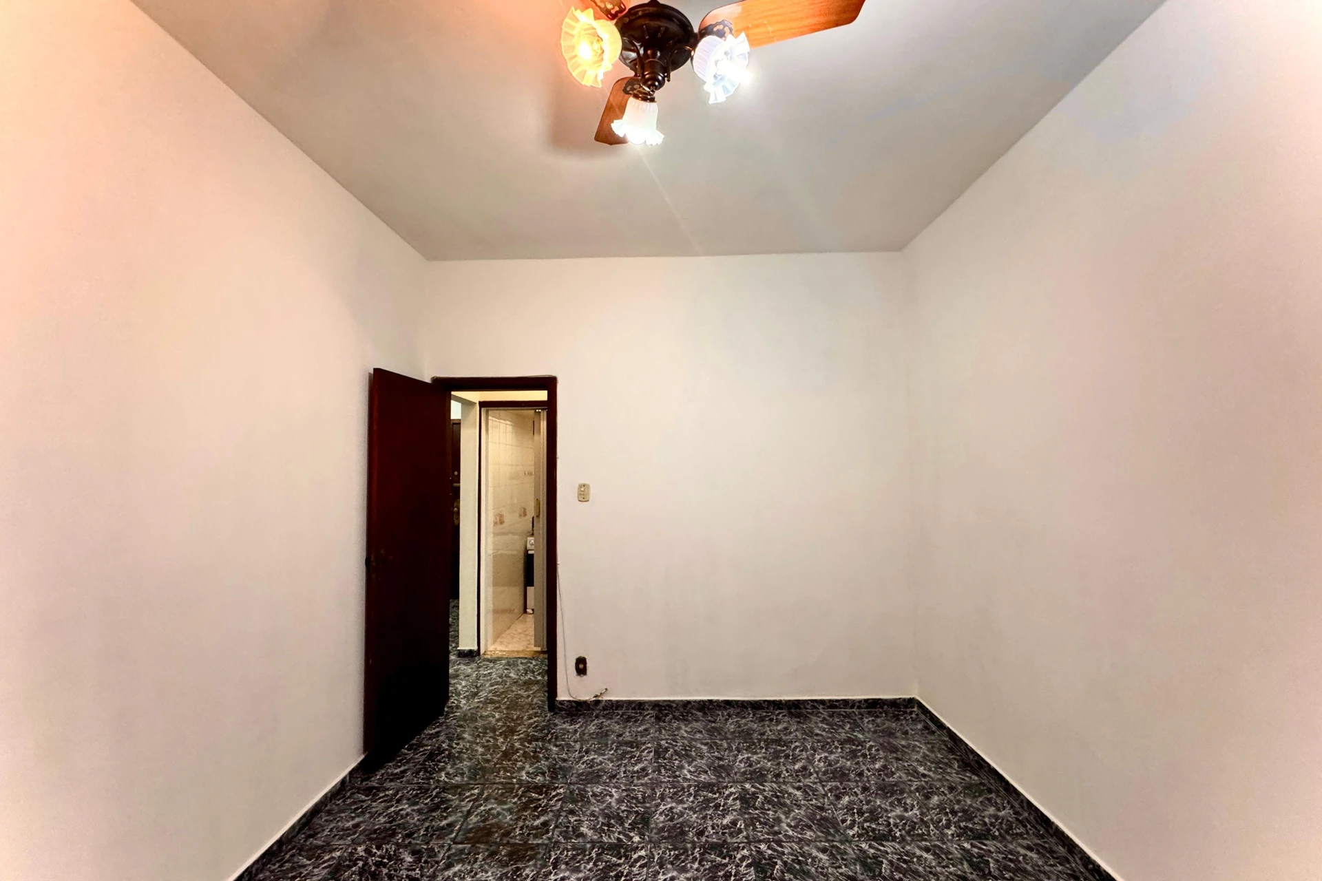 Apartamento de 1 quarto com cozinha fechada a gás — photo 16