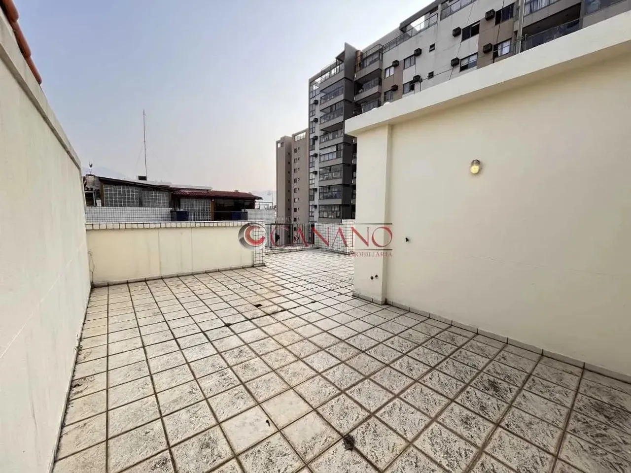 Duplex penthouse with 2 bedrooms and 2 bathrooms — photo 18