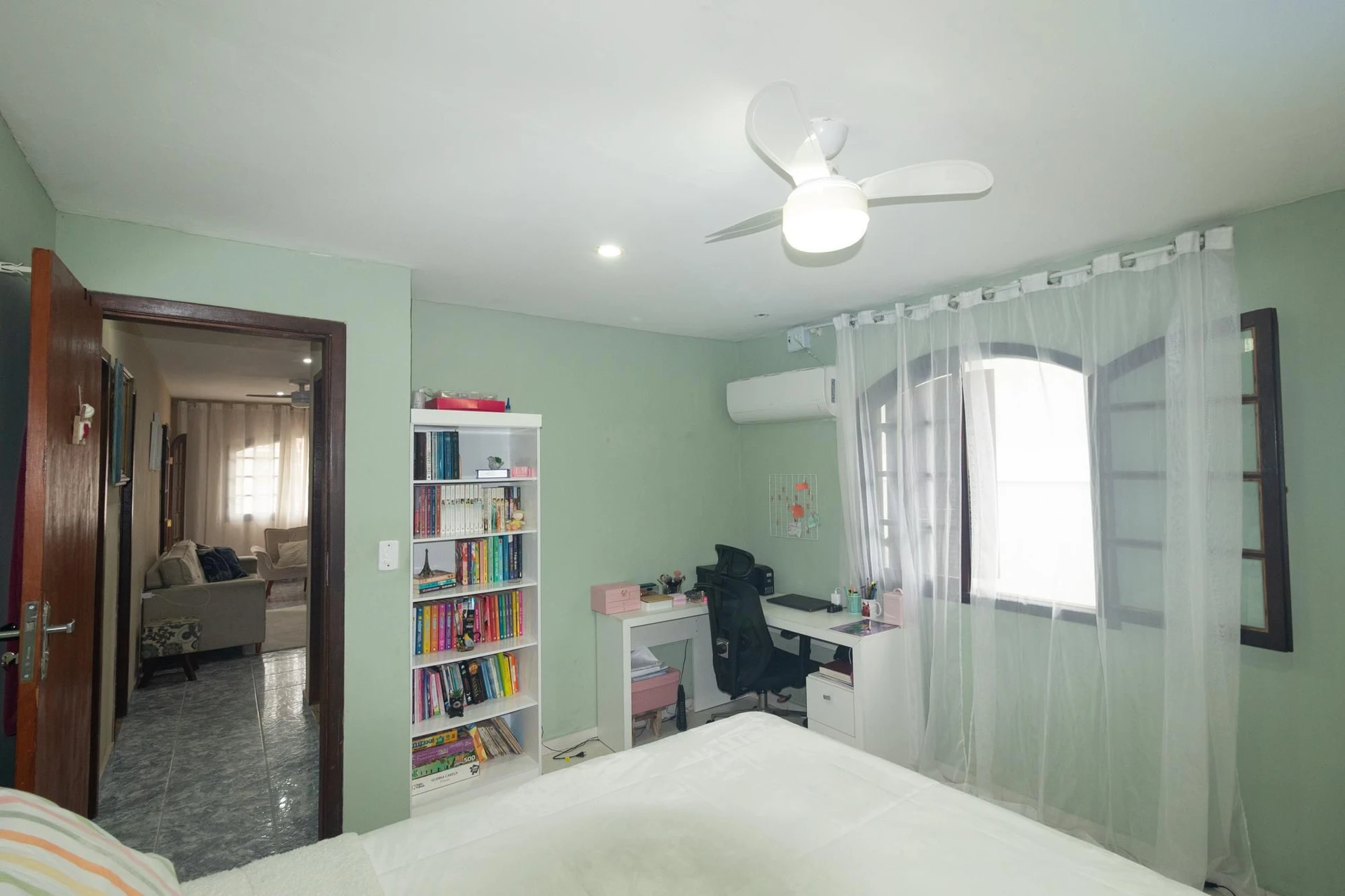 Будинок 120 м² із садом та балконом із грилем — photo 19