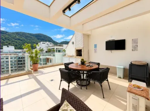 3-bedroom apartment in a building with a sauna — photo 6