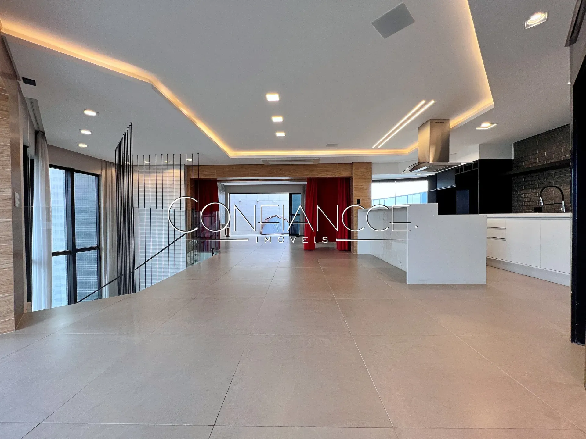 Apartamento de 463 m² con 3 suites y 4 plazas — photo 10
