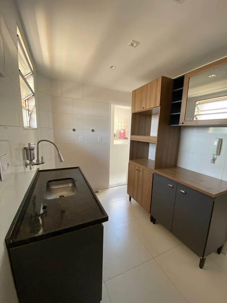 Apartment, 60 m², with wood or laminate floors — photo 4