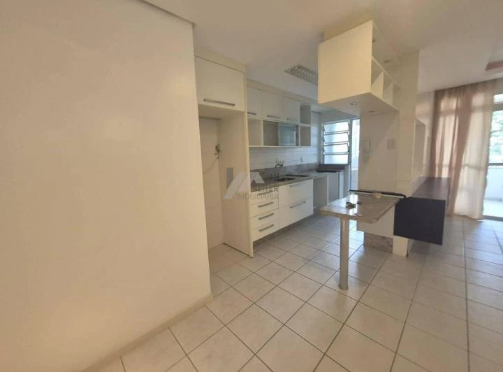Apartamento de 2 dormitorios con cocina abierta y 126 m² — photo 6