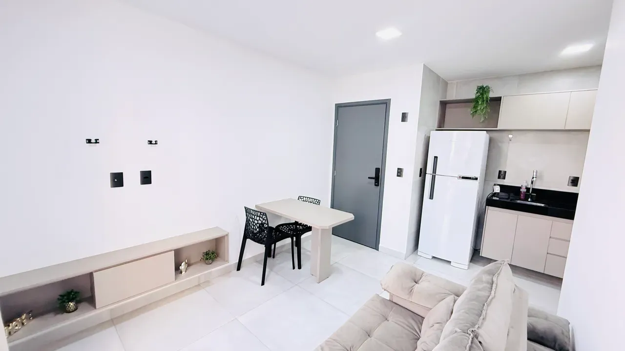 One-bedroom apartment with a washing machine in João Pessoa — photo 4