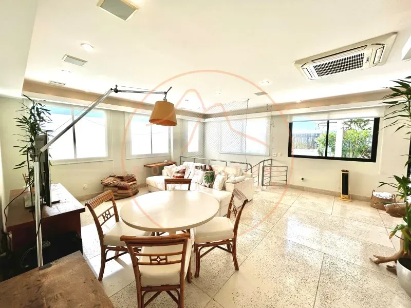 Furnished apartment, 419 m², with a bathtub — photo 41