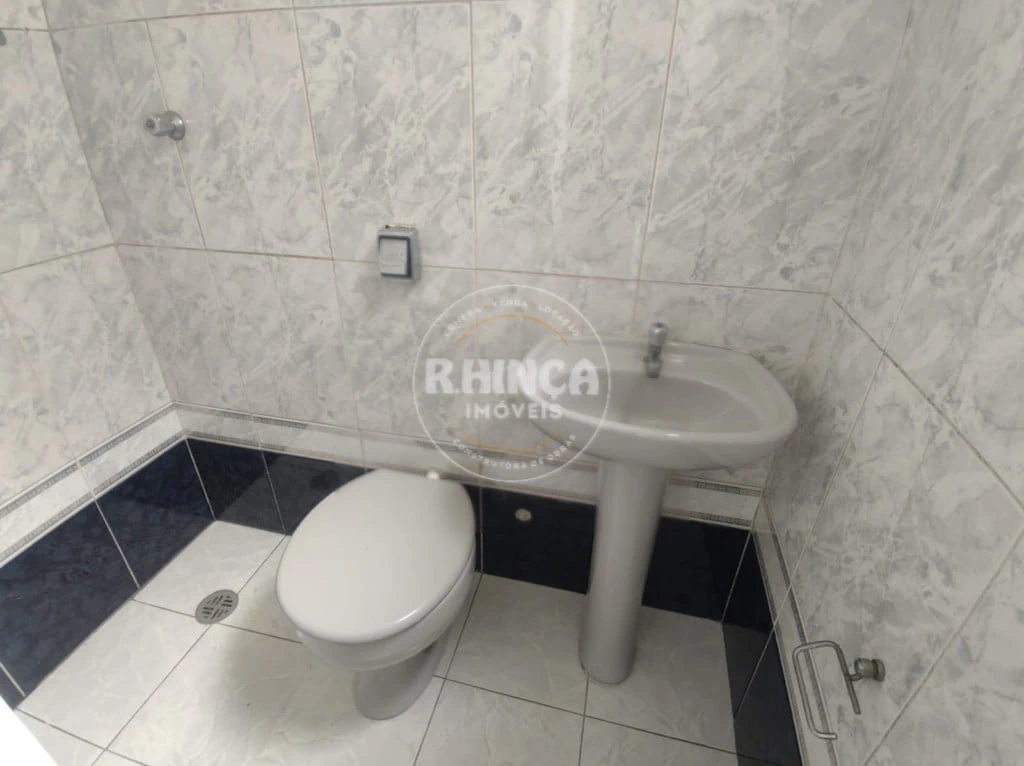 Apartamento com piso de madeira ou laminado, Centro — photo 8