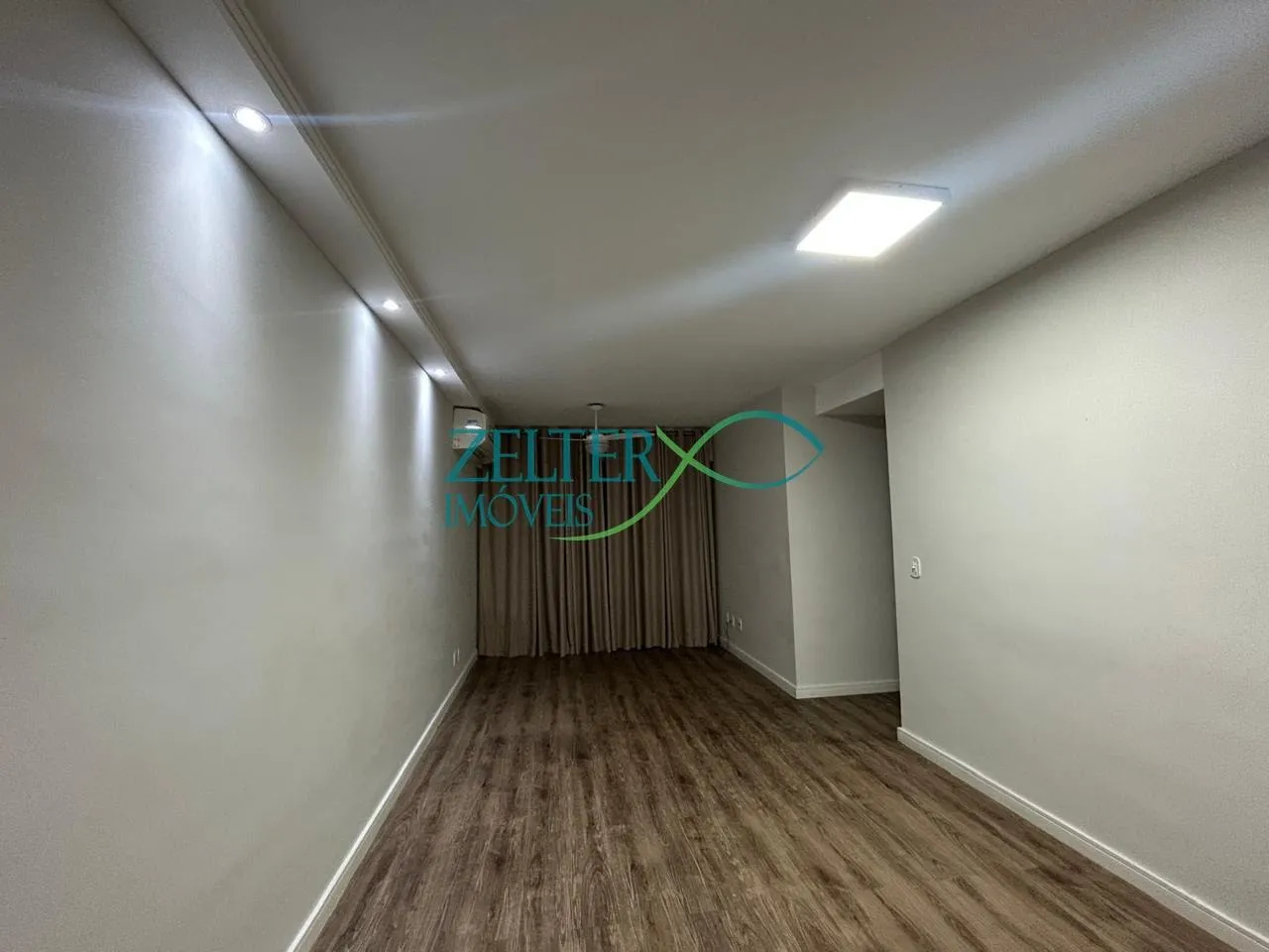 Apartamento com 3 quartos e cozinha fechada — photo 4