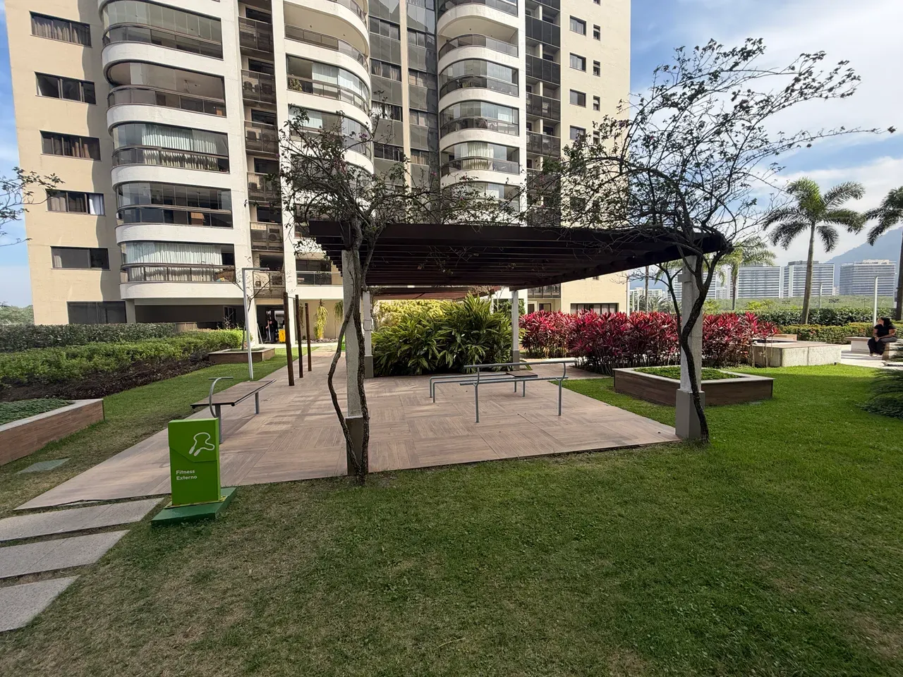 4-bedroom apartment with 125 m² and a balcony — photo 36