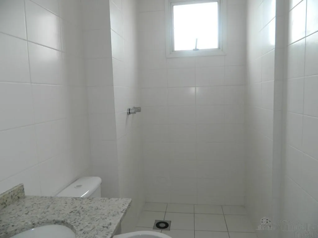 Балкон з грилем та 2 спальні: квартира 70 м² — photo 22