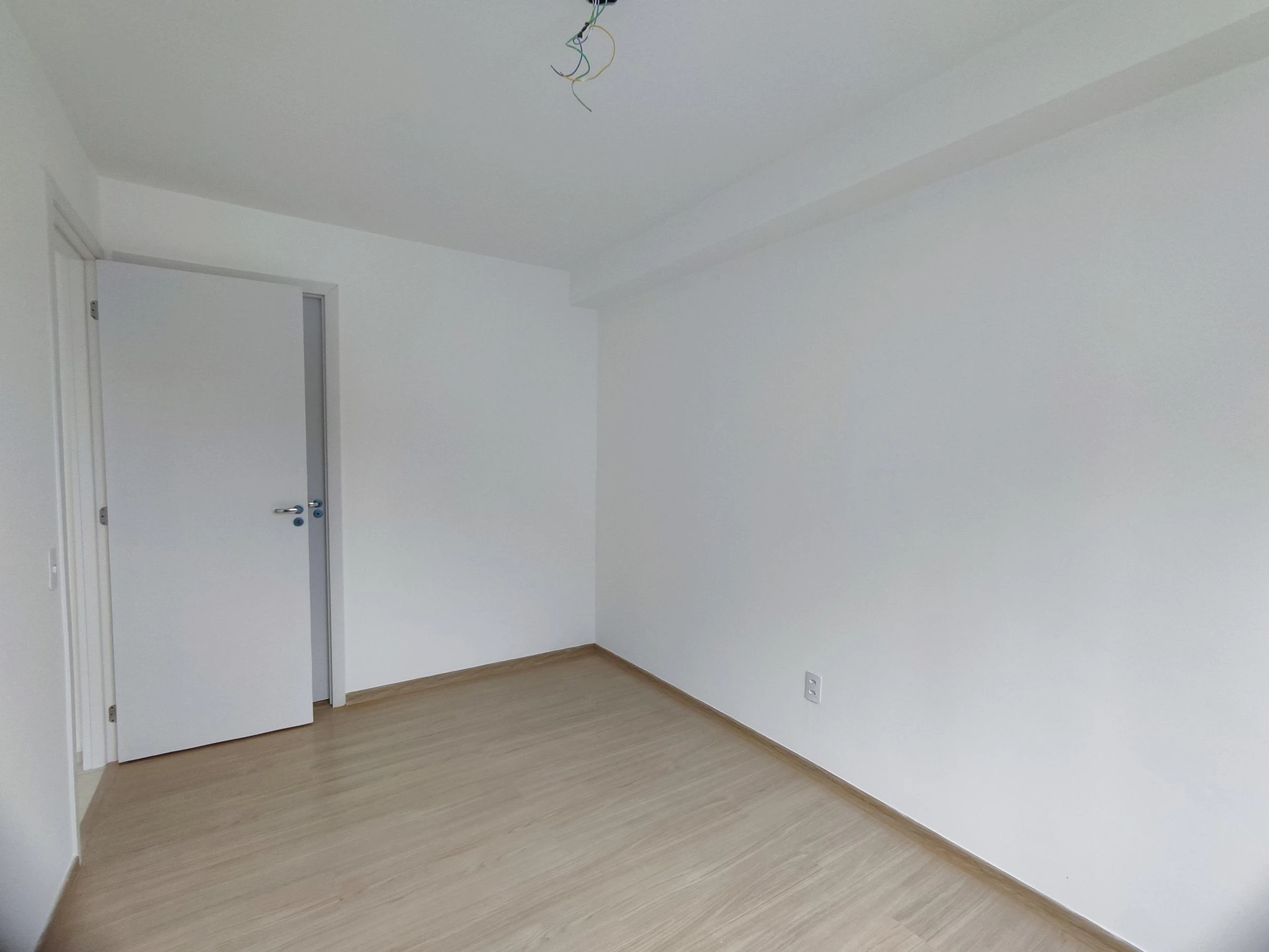 Mountain view in a 2-bedroom apartment, 48 m² — photo 31