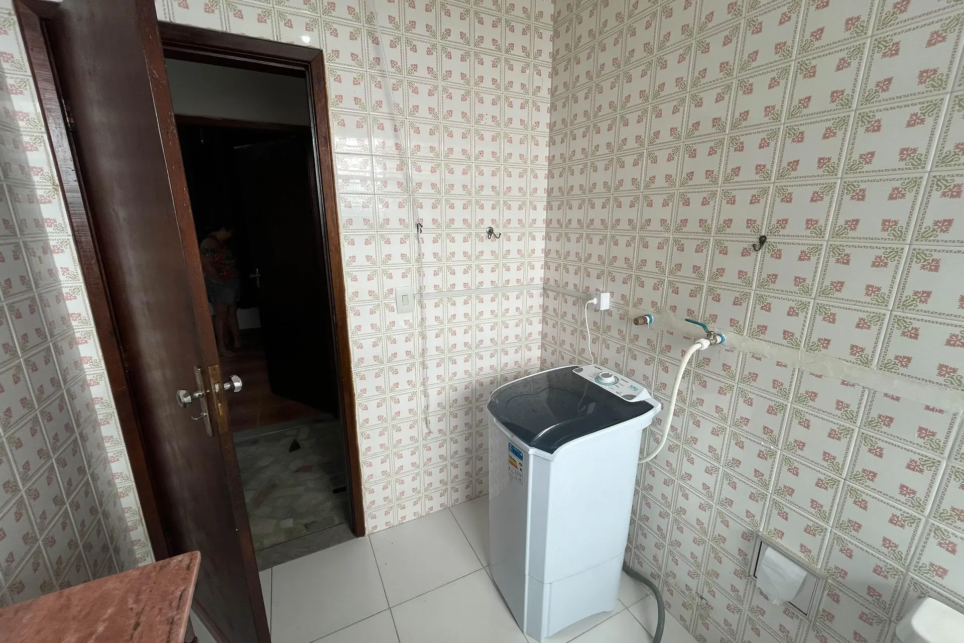 Furnished 1-bedroom apartment that allows pets — photo 4