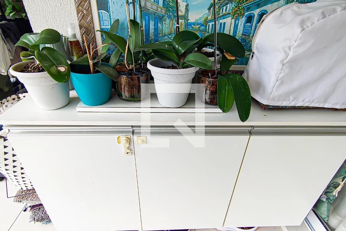 Apartamento mobiliado com 2 quartos e varanda com churrasqueira — photo 54