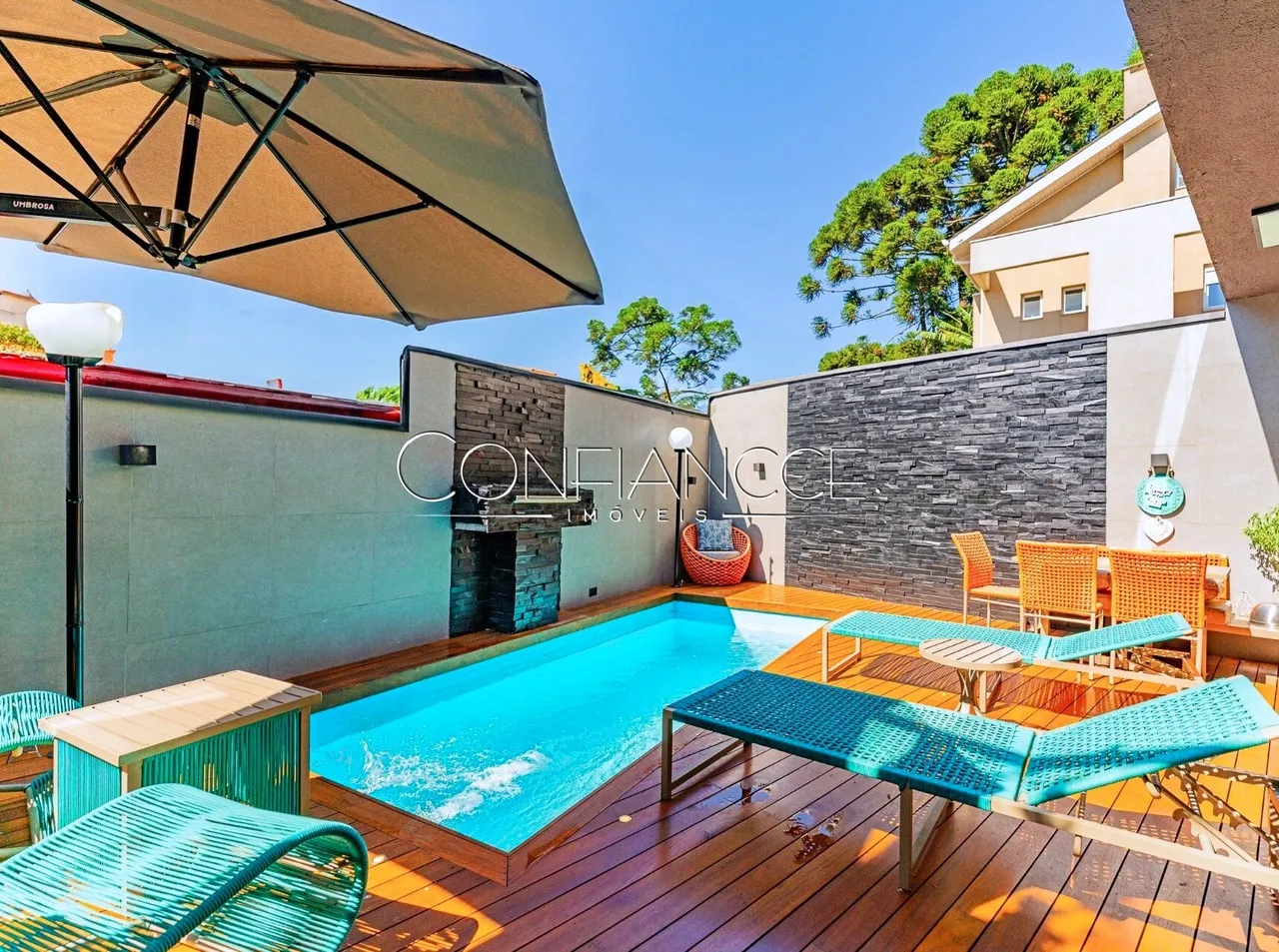 House for rent with 4 en-suite bedrooms, 314 m²