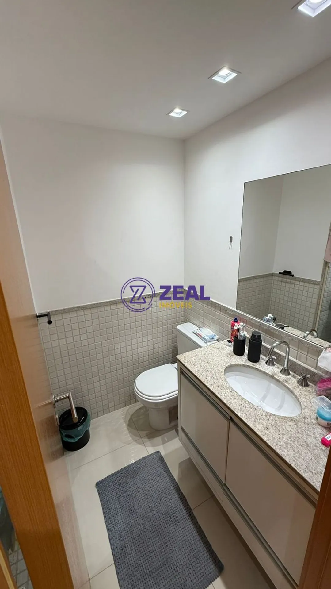 Furnished 82 m² apartment with 3 bedrooms and balcony — photo 14