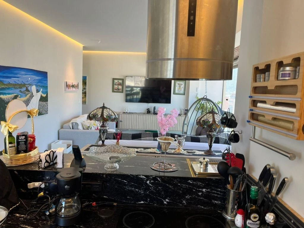 Furnished 66 m² apartment with 2 en-suite bedrooms — photo 24