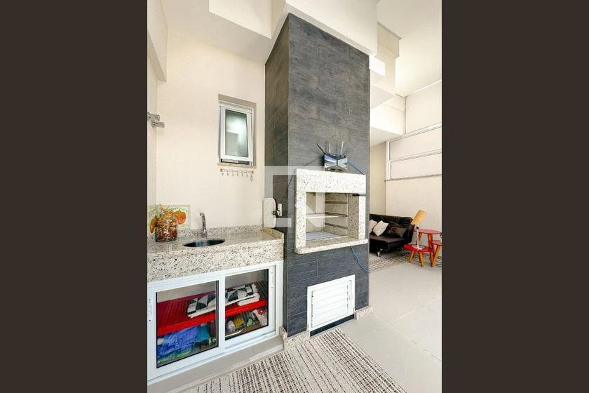 Furnished apartment with 2 bedrooms and an en-suite suite — photo 39
