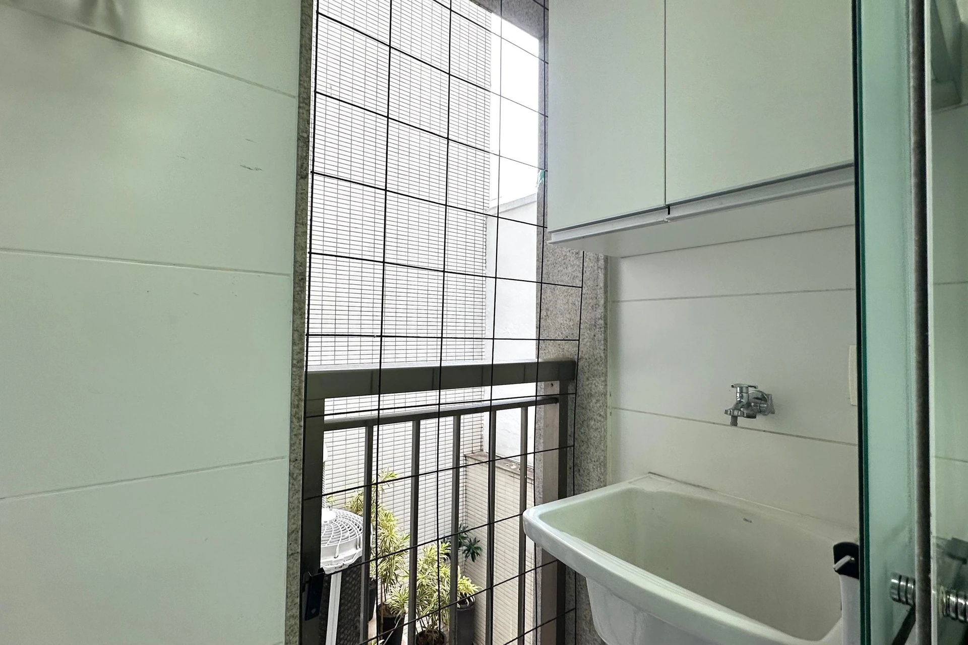 Apartamento mobiliado, 101 m², com janelas do piso ao teto — photo 18