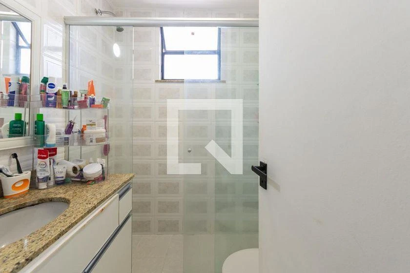 4-bedroom apartment with a mountain view — photo 42