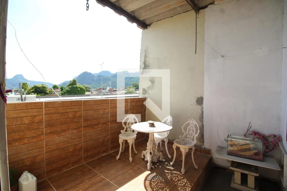 Apartment with 2 bedrooms and a balcony and closed kitchen — photo 5