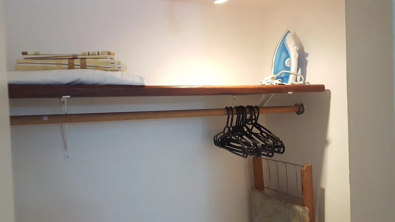 Furnished house with private garden and 1 bedroom — photo 10