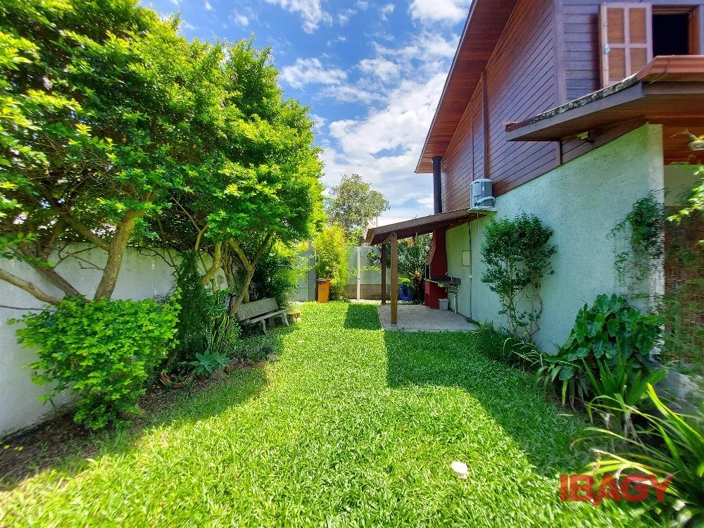 1-bedroom house with open-plan kitchen and 55 m² — photo 22