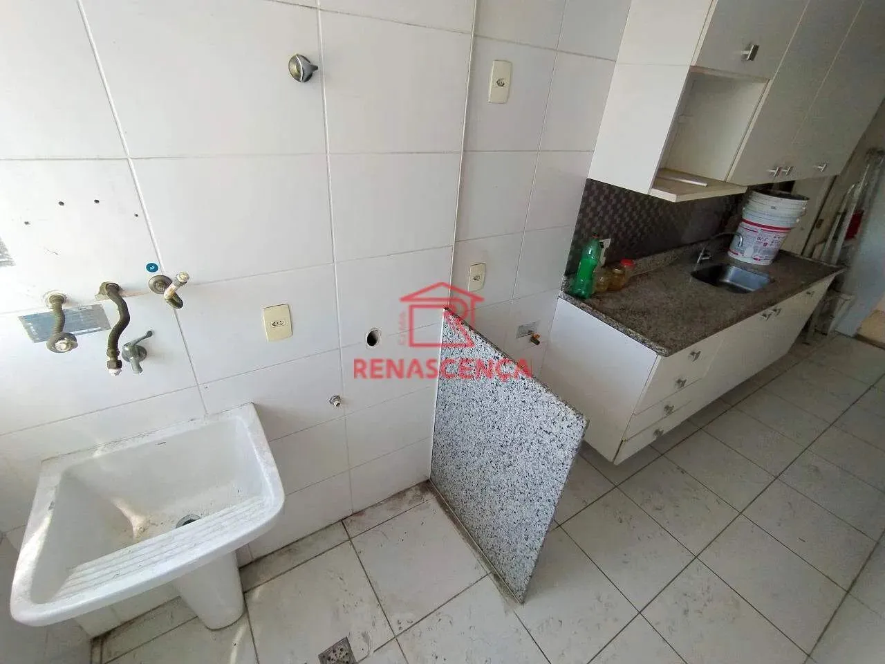 Немеблированная квартира с 3 спальнями и местом — photo 3
