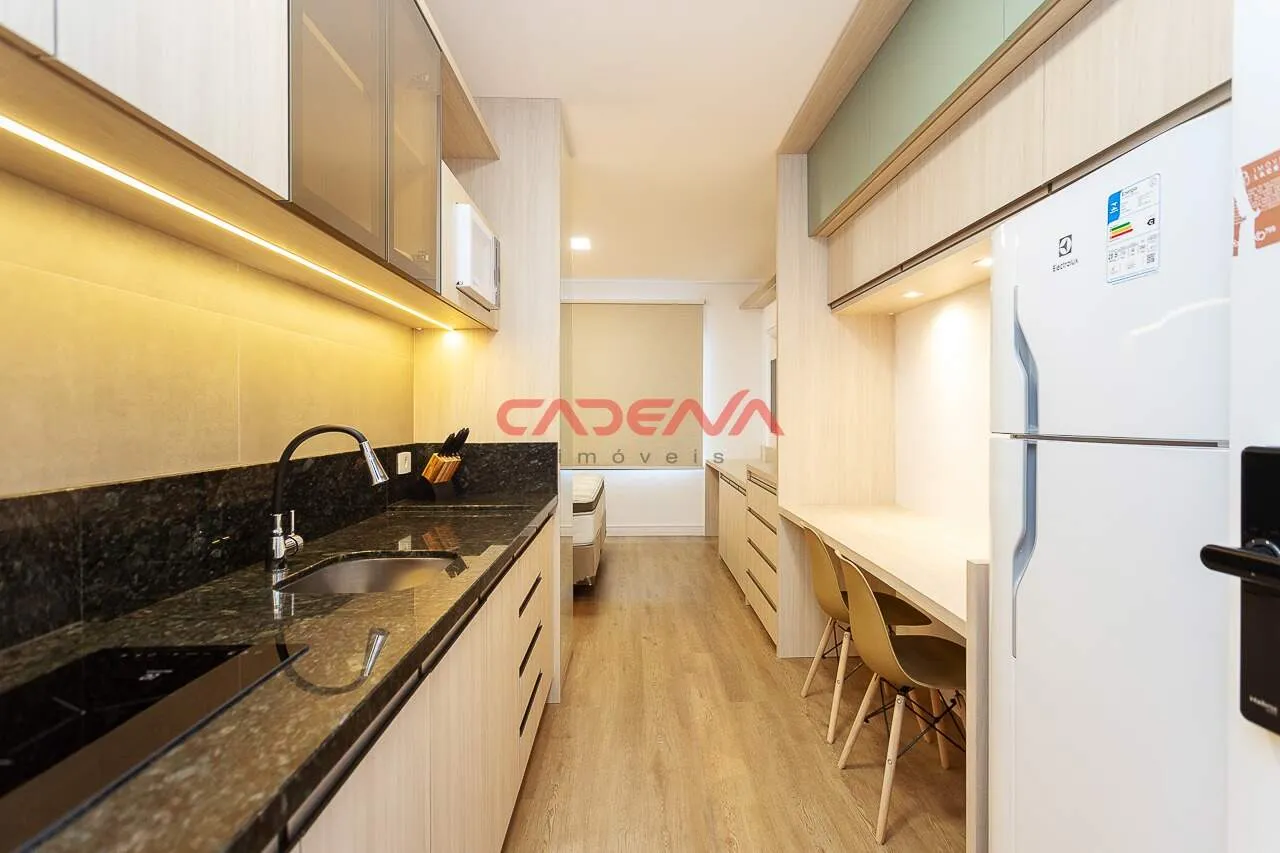 Furnished 37 m² studio with open-plan kitchen — photo 5