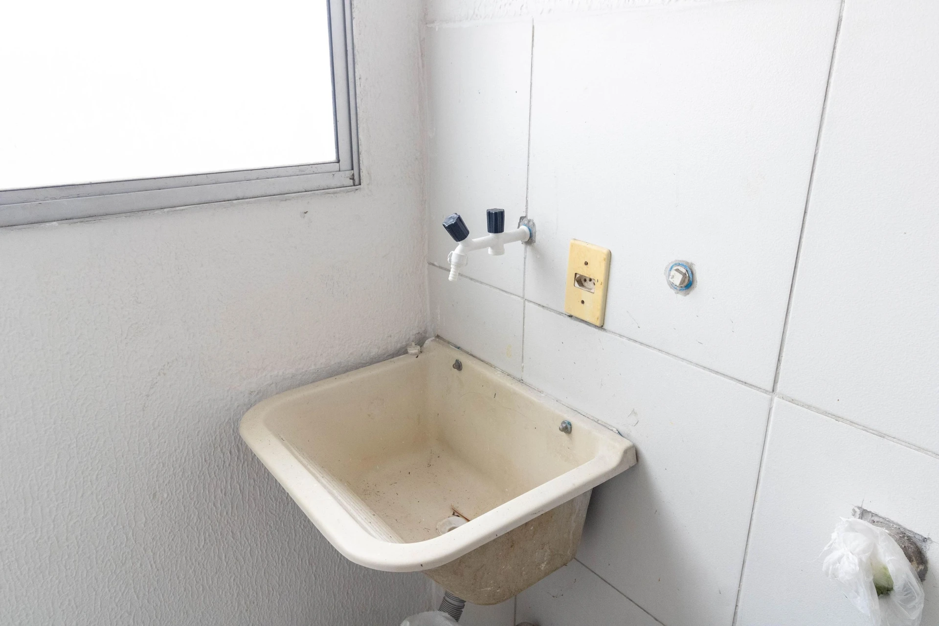 Apartamento de 2 quartos em condomínio com piscina — photo 45