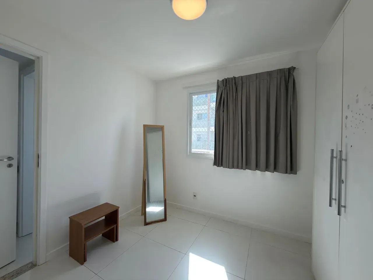 Furnished 3-bedroom apartment with 2 bathrooms and parking — photo 3