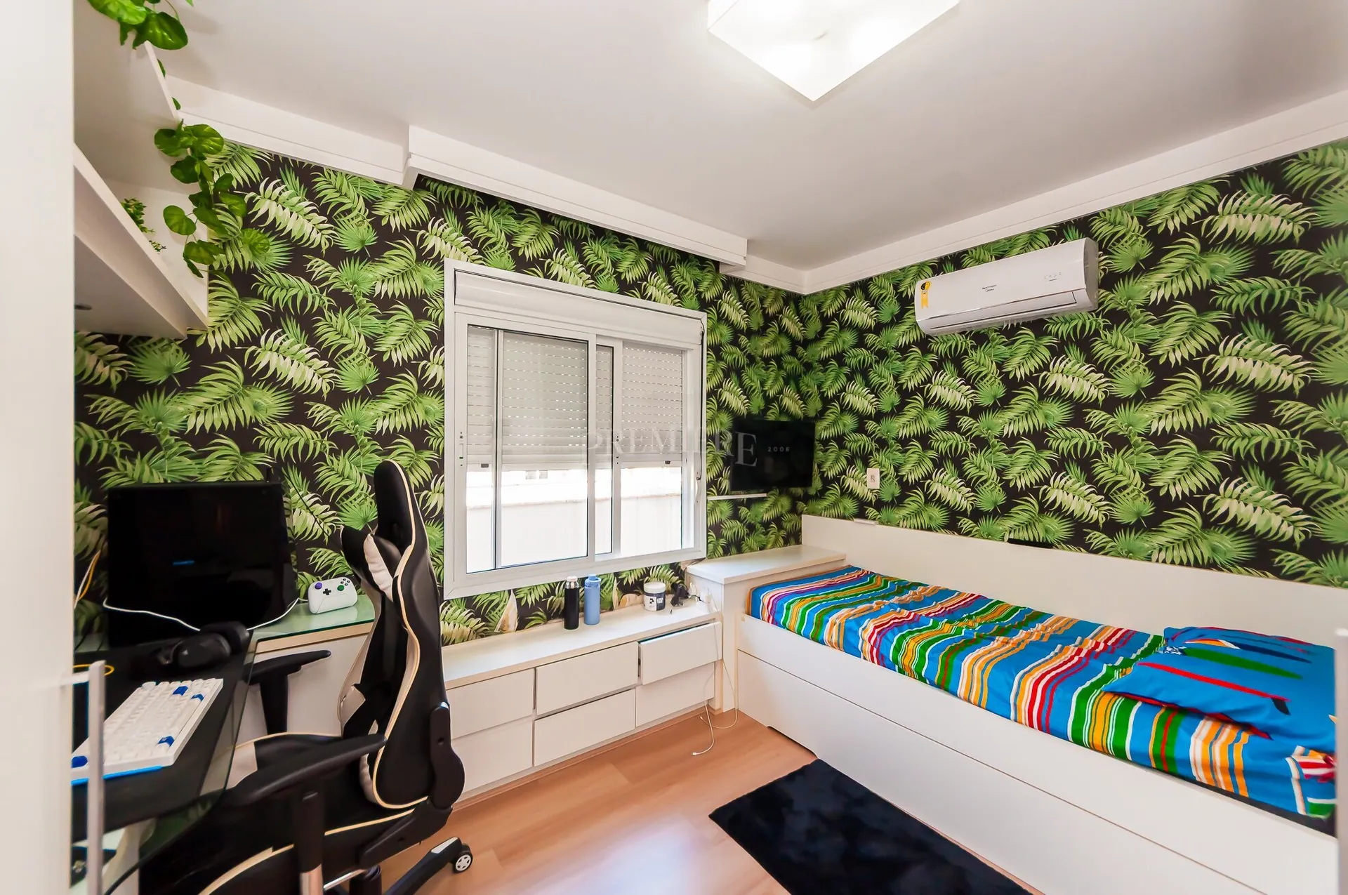 4-bedroom house with open-plan kitchen and 3 parking — photo 32