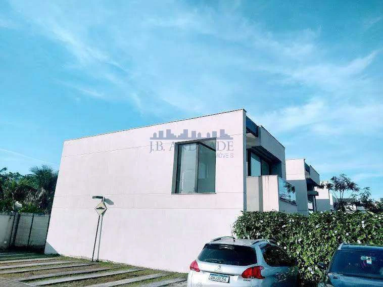 Casa duplex para locação com 3 quartos e 2 vagas