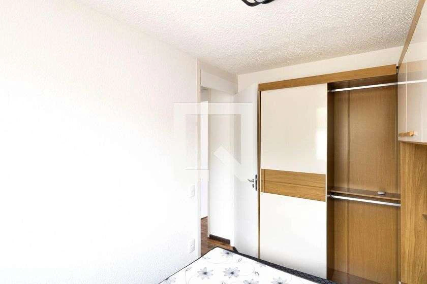 Furnished apartment with 2 bedrooms and an open-plan kitchen — photo 16