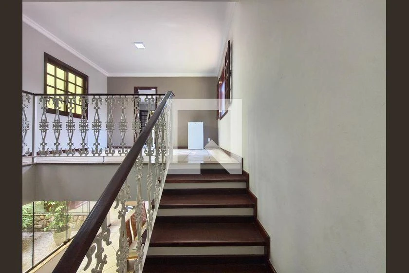 Мебльований будинок з 3 спальнями на 297 м² — photo 3