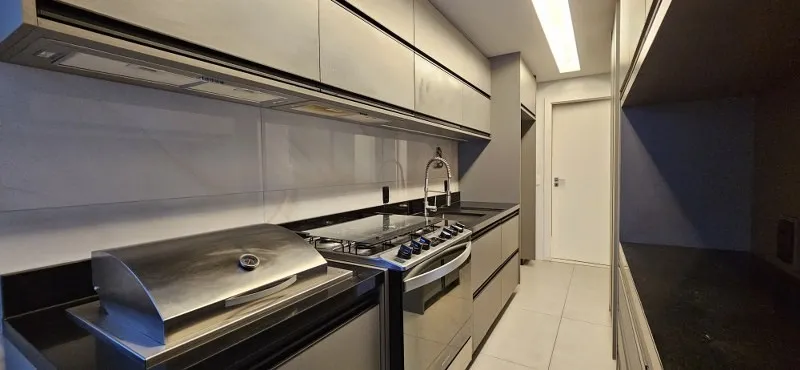 Rental apartment with 2 bedrooms and 2 en-suites — photo 5