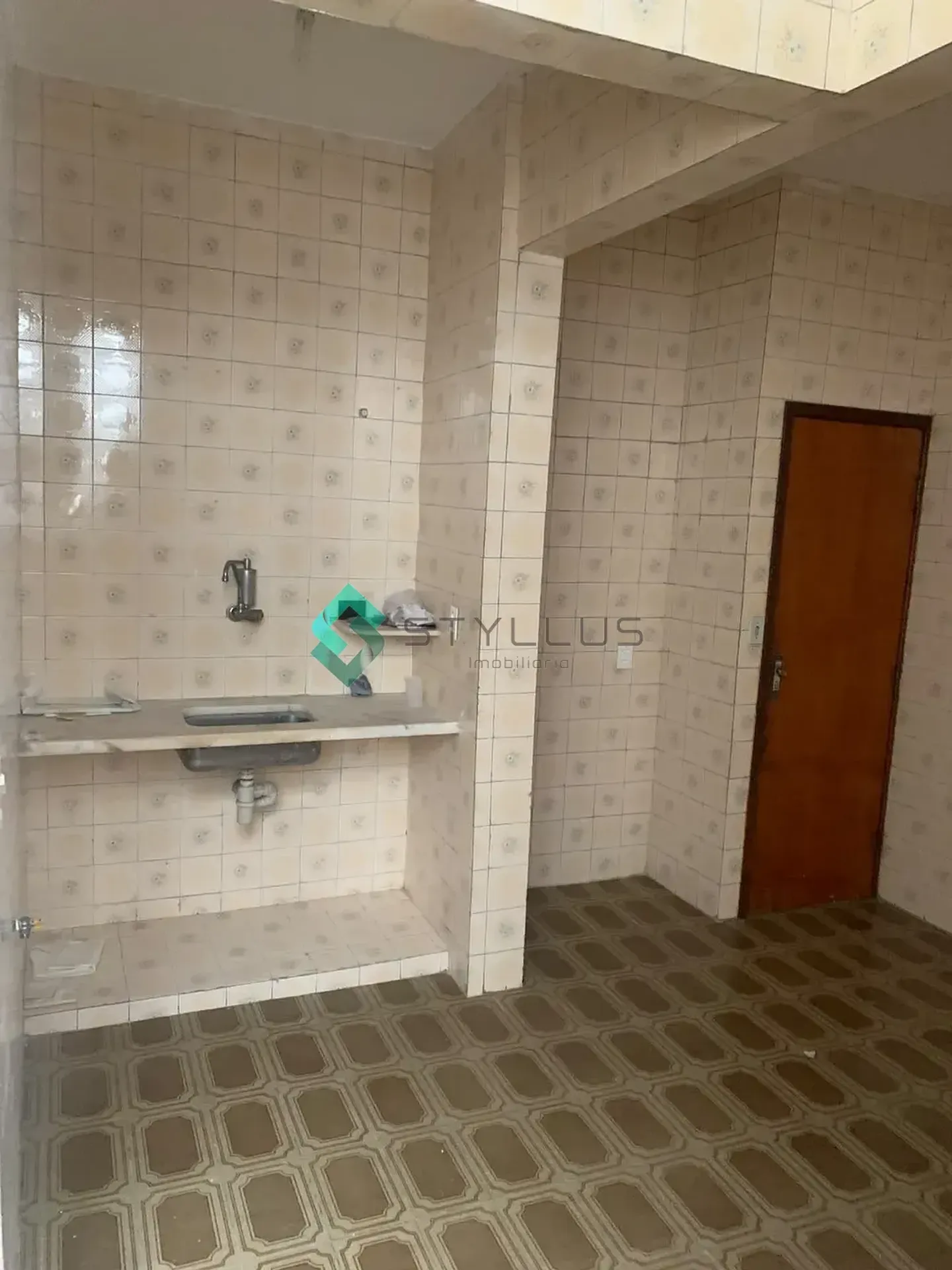 Apartment, 60 m², with wood or laminate floors — photo 13