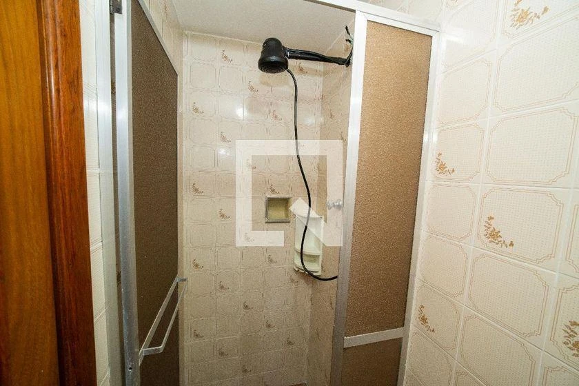 90 m² apartment with a park view and a bathtub — photo 36