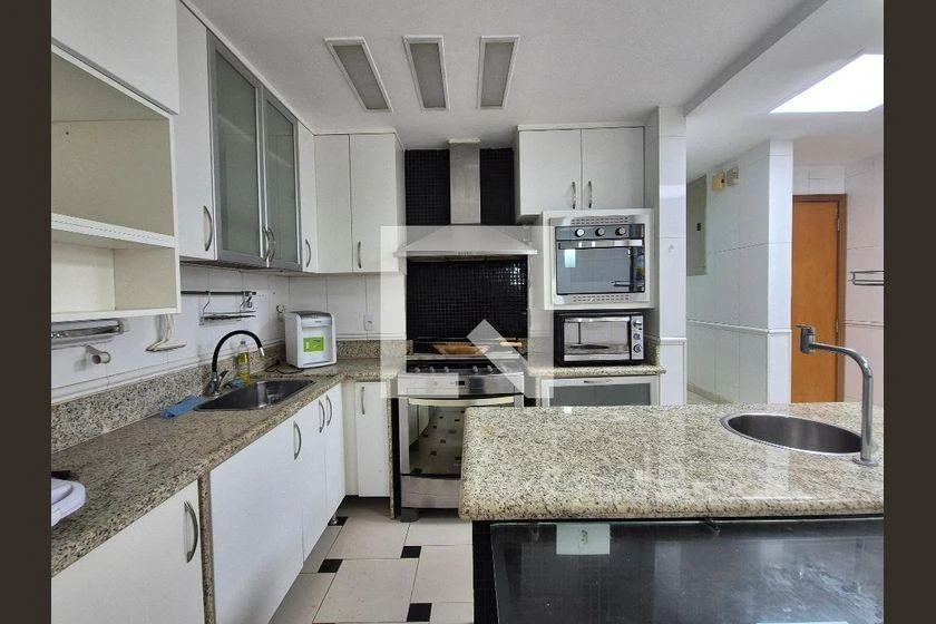 Apartamento de 380 m² com cozinha integrada e 4 quartos — photo 39