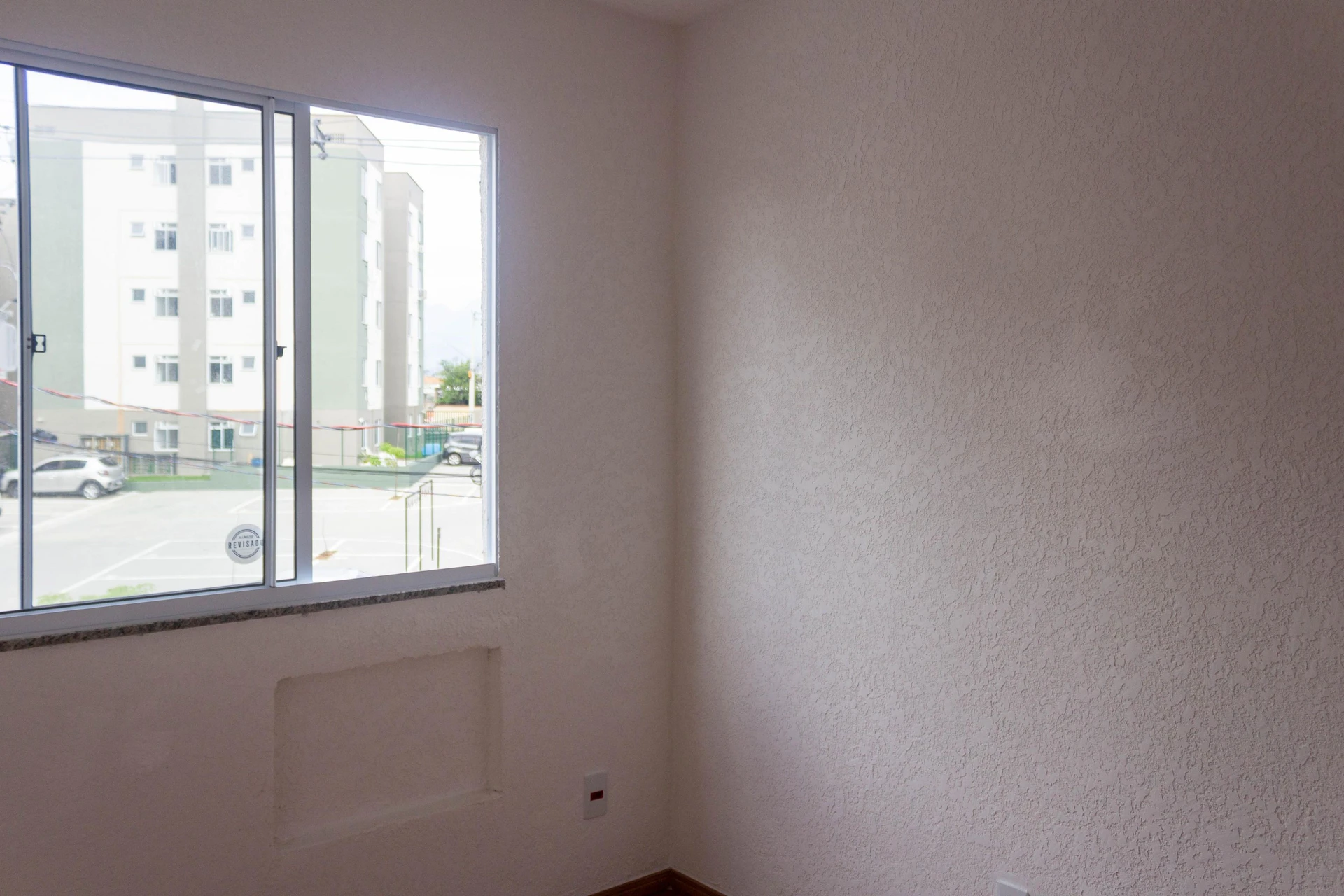 Apartamento de 2 quartos em condomínio com piscina — photo 32