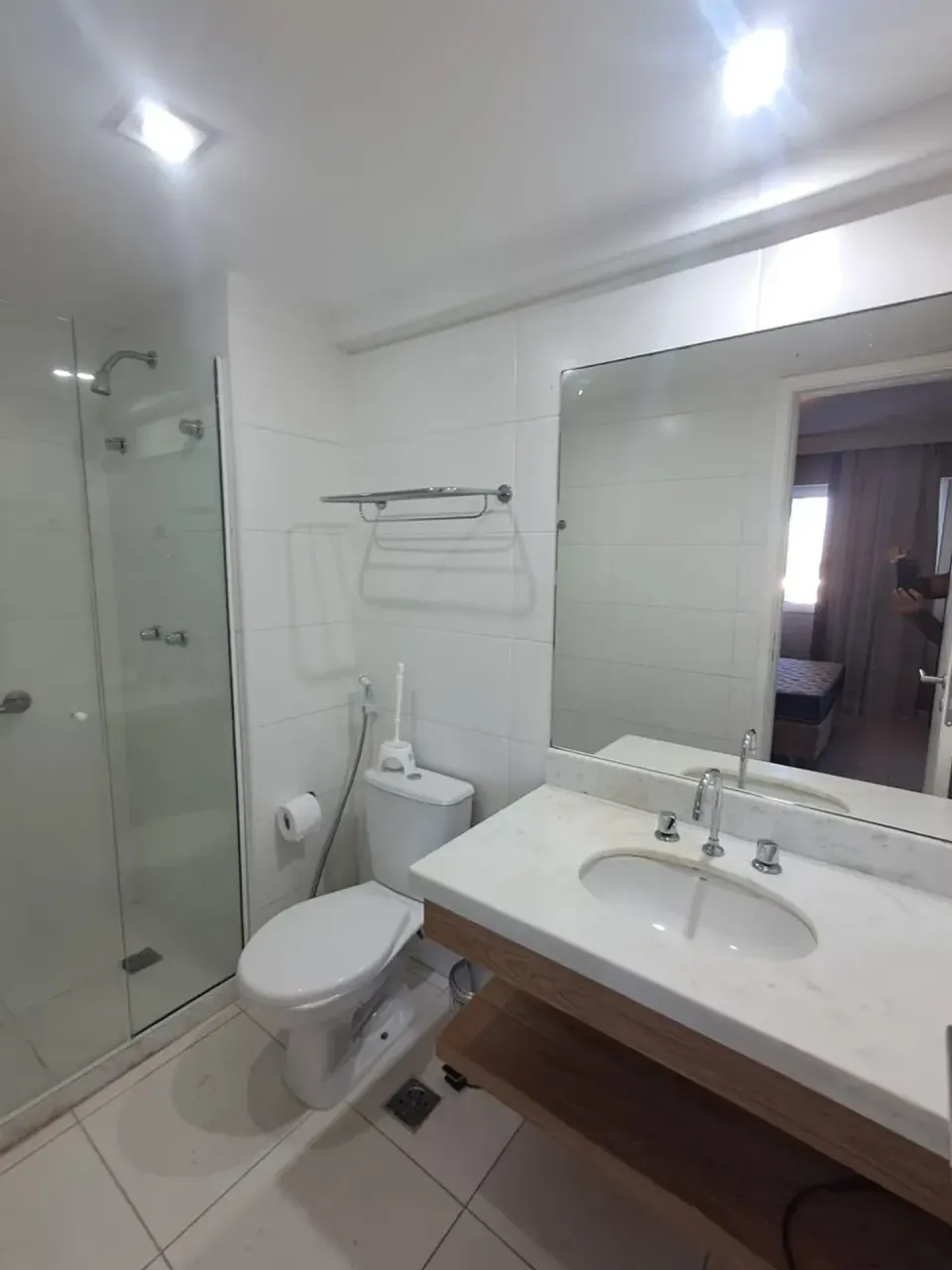 Furnished 2-bedroom apartment with 2 bathrooms — photo 14