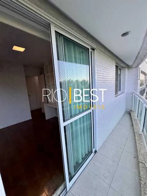 Apartamento com 3 dormitórios, 4 banheiros e varanda — photo 7