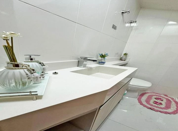 Triplex house with 3 bedrooms and a built-in TV panel — photo 8