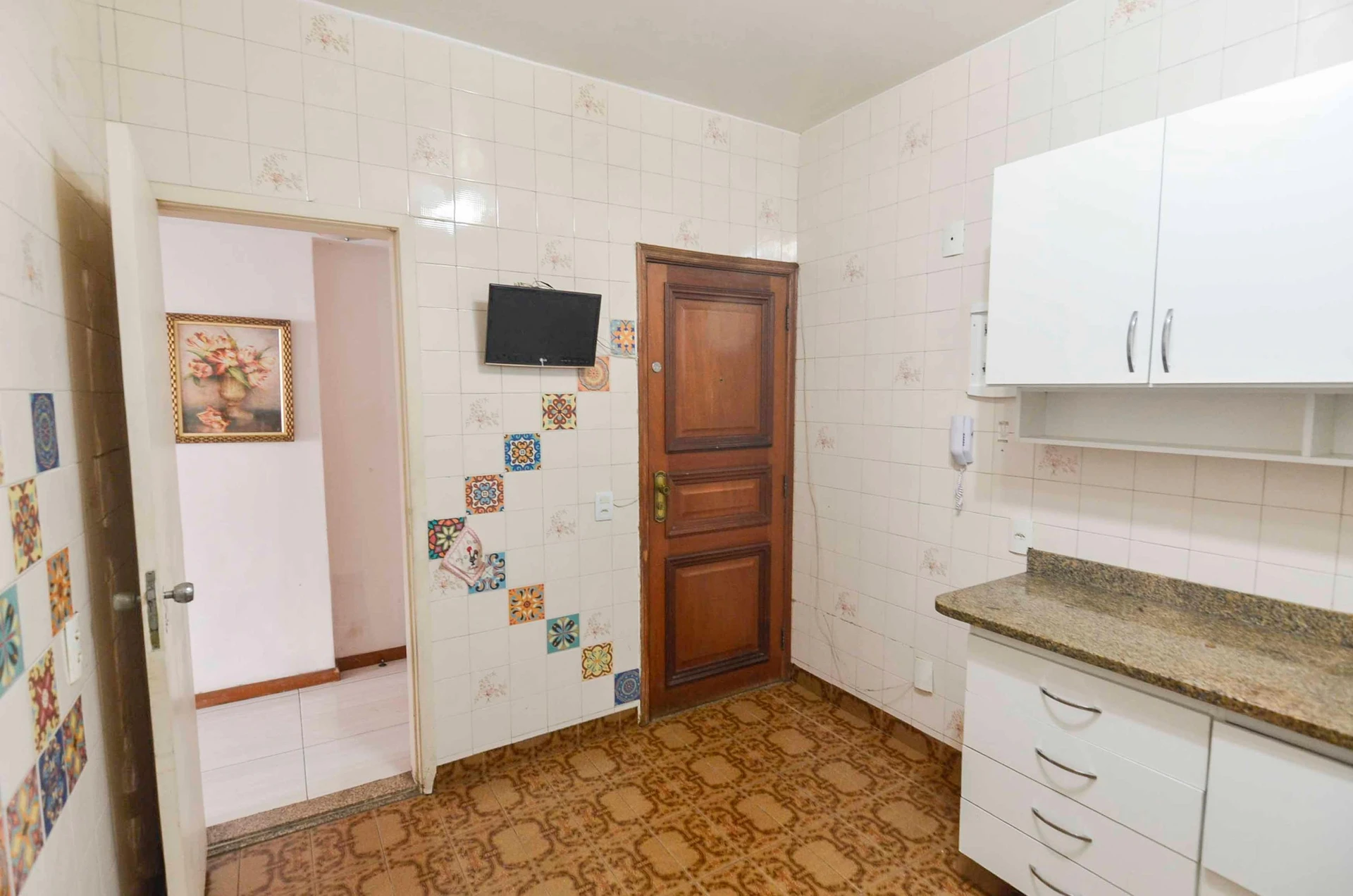 3-bedroom apartment with 2 parking spaces — photo 25