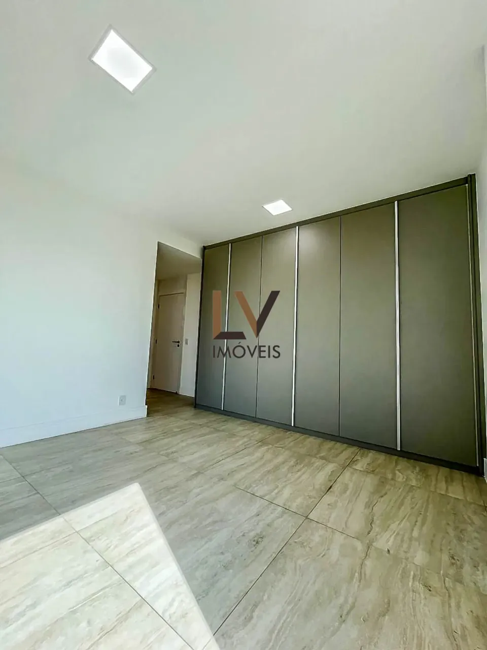 Apartamento mobiliado com 4 quartos e cozinha americana — photo 7