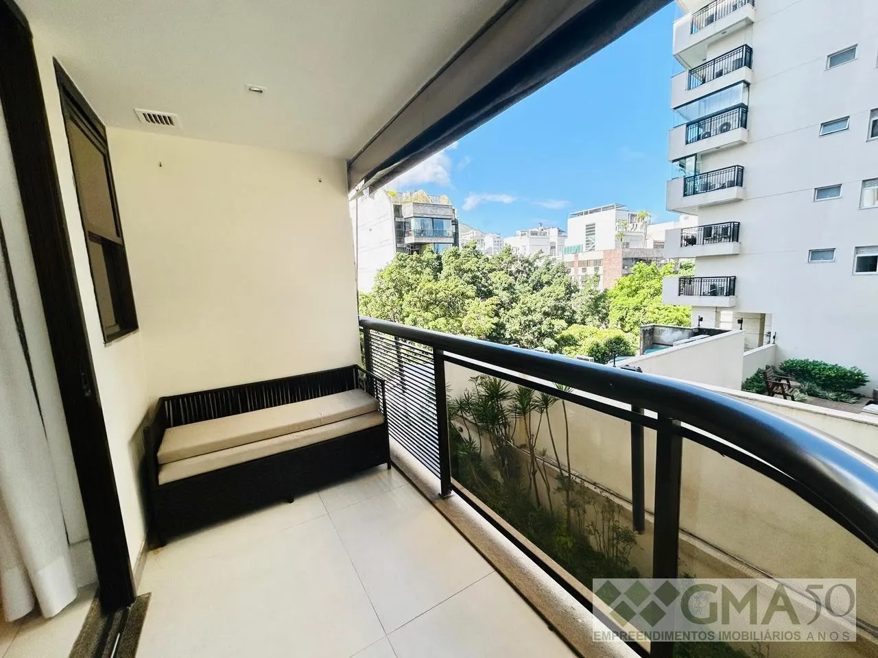 Furnished 2-bedroom apartment with integrated kitchen — photo 8