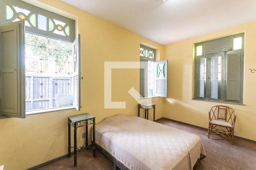 Casa para aluguel com 4 quartos e varanda, 600 m² — photo 8